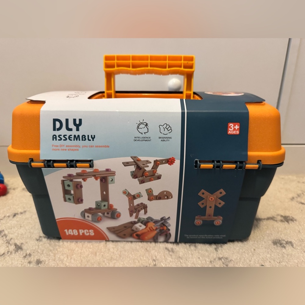 Kids Tool Set with Drill, 148 PCS STEM Building Tool Set w Storage Box BRAND NEW - Picture 2 of 4